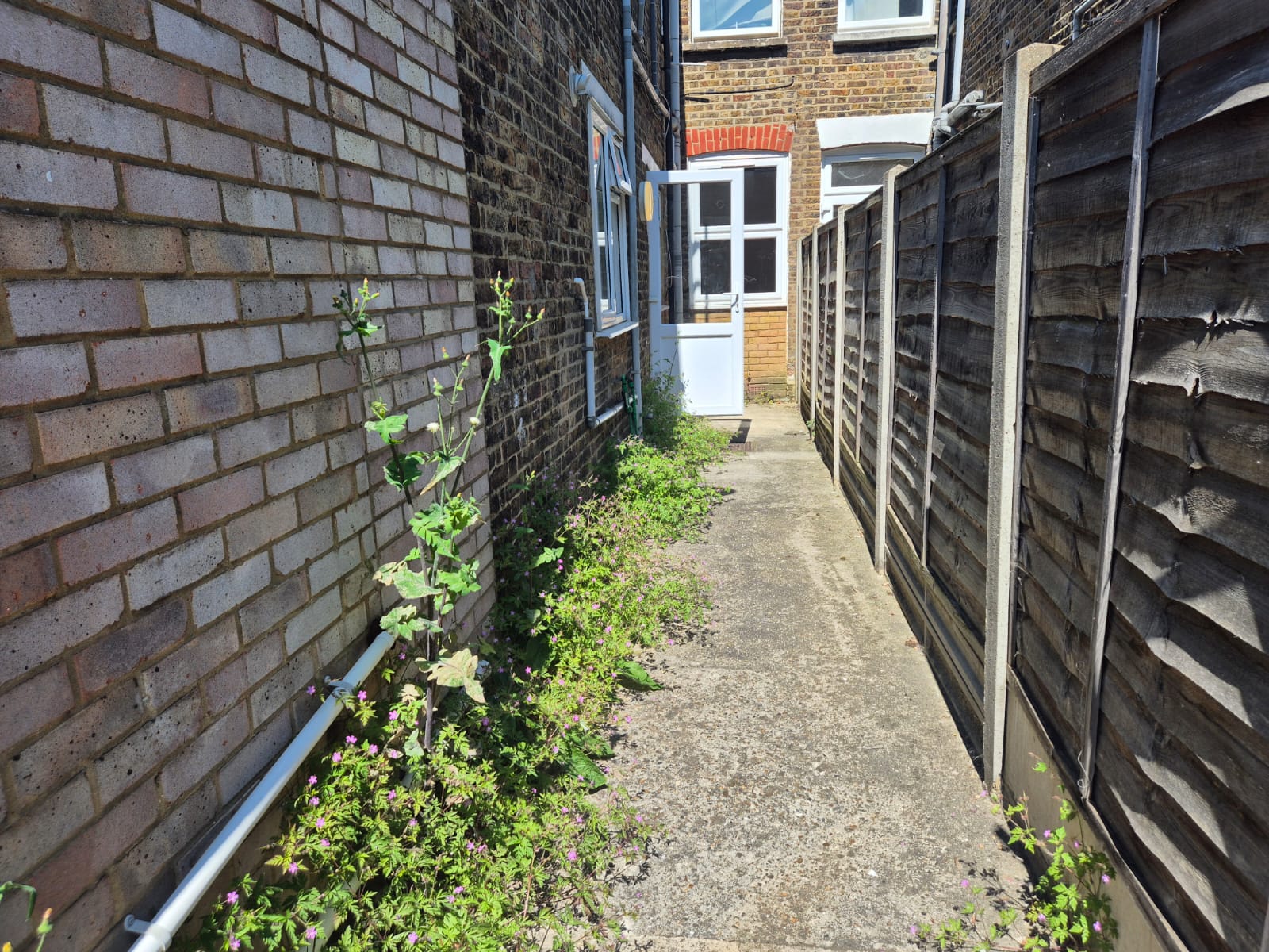 WhatsApp Image 2025-05-14 at 13.19.05 (1) 2 Bedroom Flat for Rent, N4