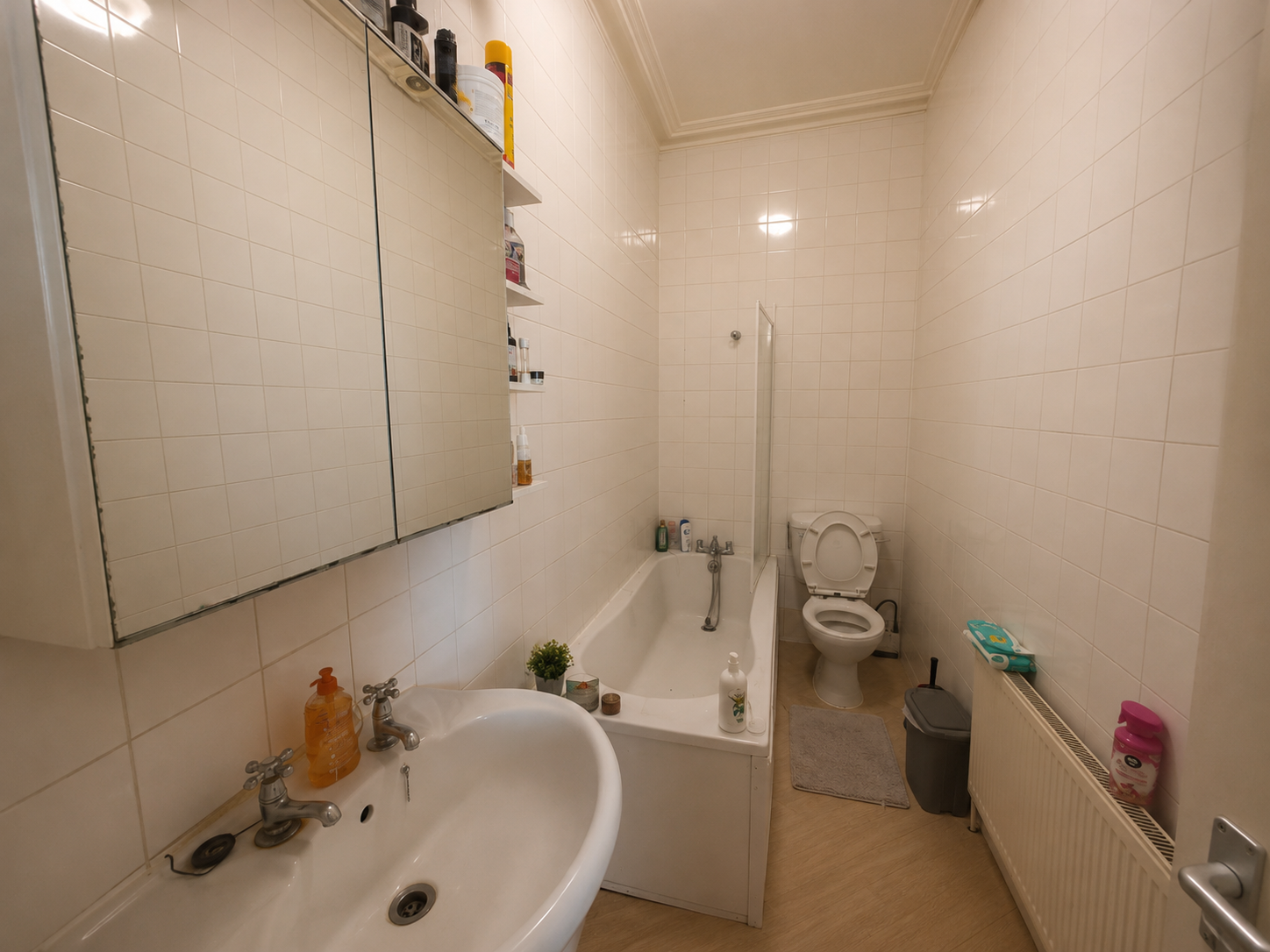 ChatGPT Image Jun 11, 2026, 10_39_34 AM 2 Bedroom Flat for Rent, N22