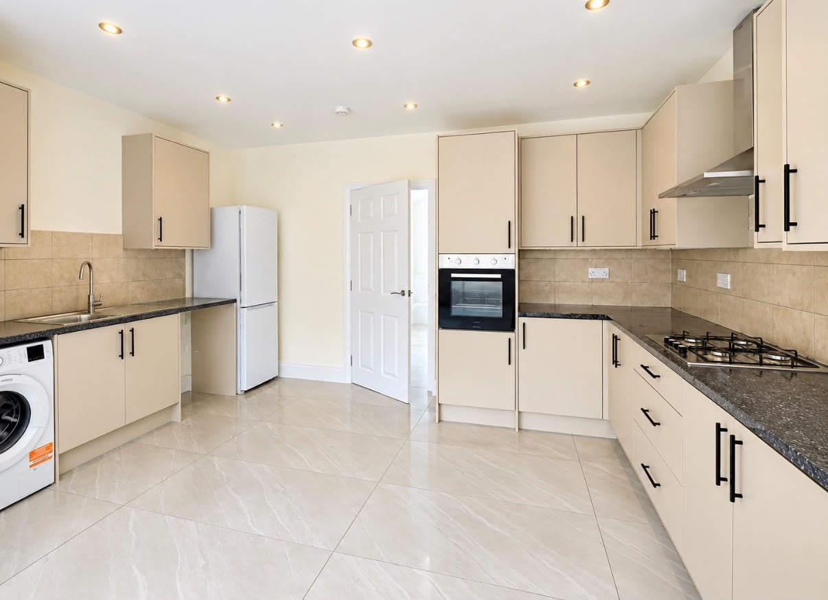 3 Bedroom House for Rent, N15